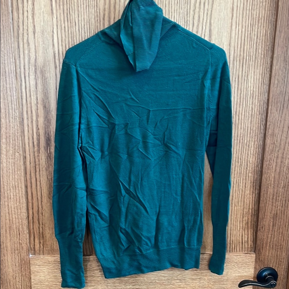 Jcrew: Women’s Hunter Green Sweater